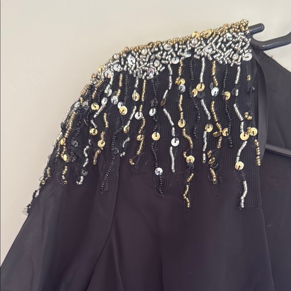 Mac Duggal Blue Sequin Embellished Plunge Maxi Dress - Picture 7 of 13